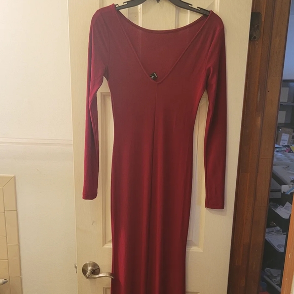 Evening Gown - Picture 3 of 7